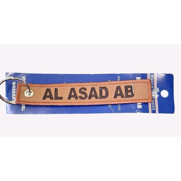 Al Asad AB Air Base Iraq USAF Army Keychain Eagle Crest - Picture 1 of 2